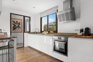 Las Lomas - Pool, Terrace & View - Marbella - 5