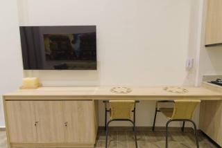 Brand-New Luxury Loft in Old City - 3