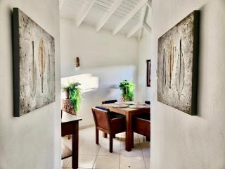 Private Villa with 4 bedrooms and 3 bathrooms - 5