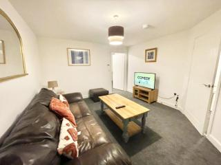 Large home in Folkestone ideal for families, contractors or corporate stays - Sandgate - 9
