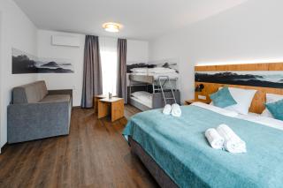 Hotel & Appartements Nice Garni - Ichenhausen - 0