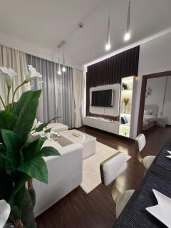 Live a life of luxury - 4