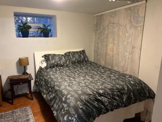 Private Studio Apartment-Pet Friendly - 8