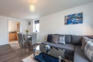 Lovely Gem Flat in Ashford near shopping outlets and central town area - 1