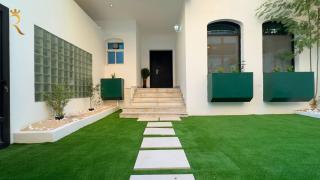 Dream 5BR Villa Escape - Premium Comfort Near Corniche & Abu Dhabi City Center - 5