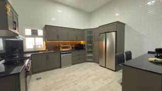 Your Dream Escape 5BR Villa with Premium Perks - Abu Dhabi - 8