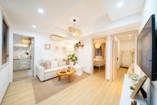 Shanghai Hills & Well-time Woodland 2B Suite close to Photospot Wukang Mansion - Shanghai - 0