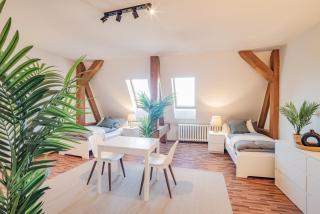 Spacious Apartment in Strausberg - Sleeps 6 - Strausberg - 0
