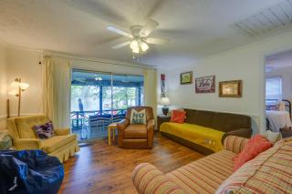 Lake Sinclair Crooked Creek Cottage with Fire Pit! - Eatonton - 8