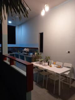 Iruka Guesthouse - - 5