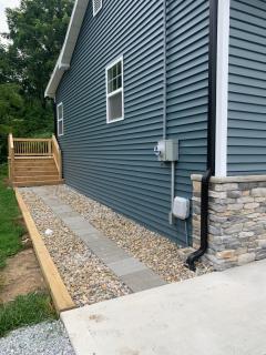 1 mile to noterdame - 5