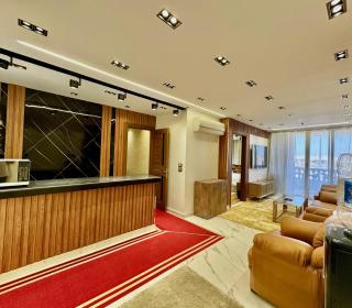 Shiny Pyramids Boutique Hotel - 1