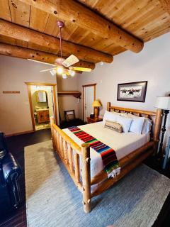 Adobe Rose Boutique Inn - Artesia - 9