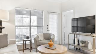 Landing at Bridge at Southpark Landing - 1 Bedroom in South Austin - Austin - 0