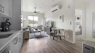 Landing at Marquam Heights - 1 Bedroom in Southwest Portland - Portland - 4