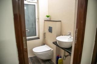 Cozy Apartment - Mumbai - 3