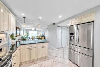 Bayshore Yacht and Tennis Club 616 - Clearwater Beach - 7