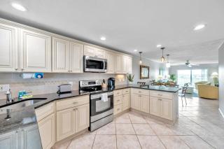 Bayshore Yacht and Tennis Club 616 - Clearwater Beach - 5