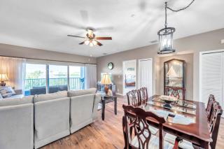 Mariners Pointe 702 - Clearwater Beach - 1