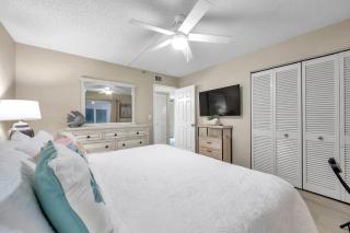 Beach Cottage Condo 1311 - Clearwater Beach - 1