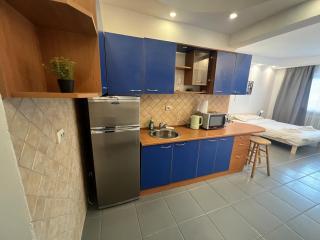 Central Comfy Studio With a Balcony in a Presitigious Area - Bucharest - 2