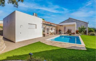 Stunning Home In Tordera With Wifi - Tordera - 1