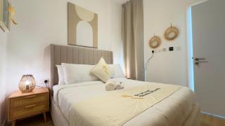 Chic 2BR Retreat - Veridian Stay - Abu Dhabi - 9