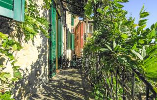 Amazing Home In Carnea With Wifi - 1