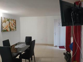Apto Amplio Zona Familiar - Riohacha - 4