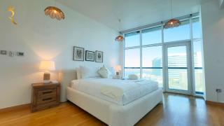 Oceanview Comfort 2BR - Pool & Balcony, Al Raha - 9