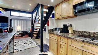 Timberline Condominiums Studio Loft Deluxe Unit 315 - 8