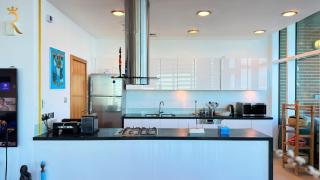 Oceanview 2BR Bliss in Al Raha with Pool n Balcony - Abu Dhabi - 8