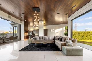 New Listing The Skyline Villa by Colby & Conrad - Los Angeles - 3