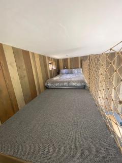 Cosy Cabin Getaway - Sleeps 12! - 3