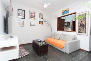 Espaço Sideral - Quartos com ar-condicionado, 5min Estádio Maracanã, 8min UERJ, shopping, 12min metrô, wi-fi 300mbp, ampla área comum com cozinha - prático e confortável - 2