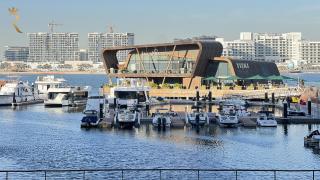 Oceanview 2BR Bliss in Al Raha with Pool n Balcony - Abu Dhabi - 3