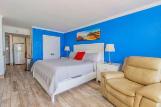 Modern Oceanfront King Studio-Sand Dunes 2432 - Myrtle Beach - 5
