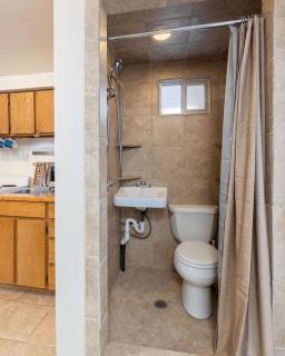 Adorable Studio Cabin on Big Cottonwood River - 1