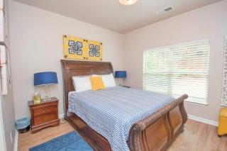 New 5 Star Luxury Home Sleeps 22 Near Airport - Union City - 3
