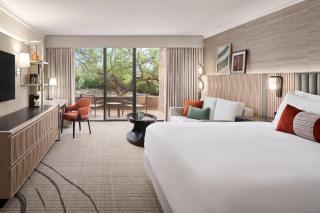 Loews Ventana Canyon Resort - 4