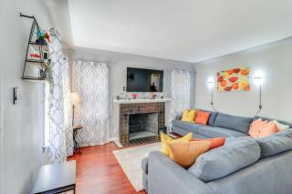 Peaceful Detroit Home with Yard 10 Mi to Downtown! - Detroit - 0
