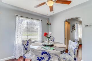 Peaceful Detroit Home with Yard 10 Mi to Downtown! - 9