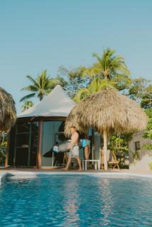 Almare Zonte - BeachFront Glamping Hotel - 3