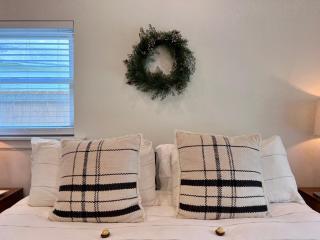 Peaceful Mountain Retreat - 15 Minutes to Downtown Chattanooga - 5