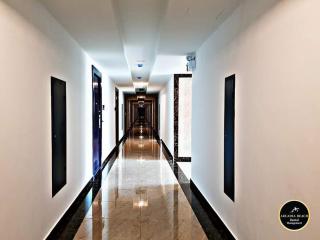 Arcadia Continental Comfort Room - 1