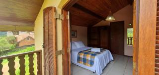 CASA AMARELA com estacionamento e Wi-Fi em Monte Verde MG - Pet friendly - Monte Verde - 3