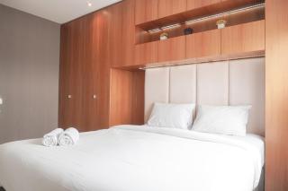 Nice and Comfort 1BR at The Wave Kuningan Apartment By Travelio - 9
