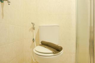 Nice and Comfort 1BR at The Wave Kuningan Apartment By Travelio - 6