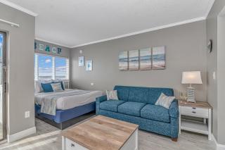 Angled Ocean View Studio w Incredible Views! Palace Resort 1005 - Sleeps 4 guests - Myrtle Beach - 7