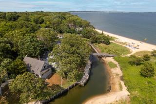 Lagoon Lodge: North Fork,Charming 3Br, Waterfront - East Marion - 3